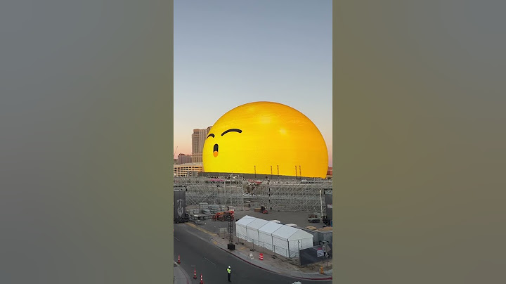 Vegas Sphere Emoji Face Wakes Up at 6am Every Morning #shorts #vegas
