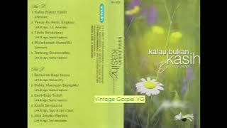 Kalau Bukan Kasih (If That Isn’t Love) - Gloria Trio (1996)