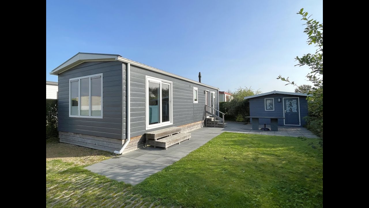 Mooi chalet te koop aan Grevelingenmeer, Schouwen-Duiveland - YouTube