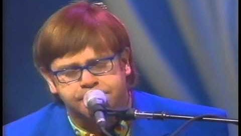 Elton John - Something About The Way You Look Tonight (Live)