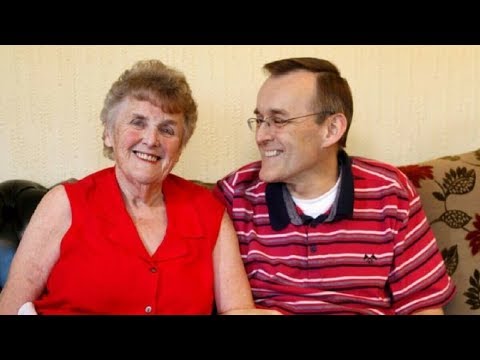 Mom Suffering From Severe Dementia Gets Her Memory Back – After Son Puts Her On Special Diet