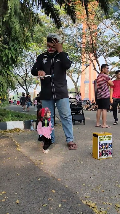 Boneka badut lucu joget #tiktok