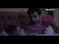 هربانة منها شوفت رأسها زي القلقاسة وراحت شافطاني ياسمين وهي بتحكي حلمها لجوزها