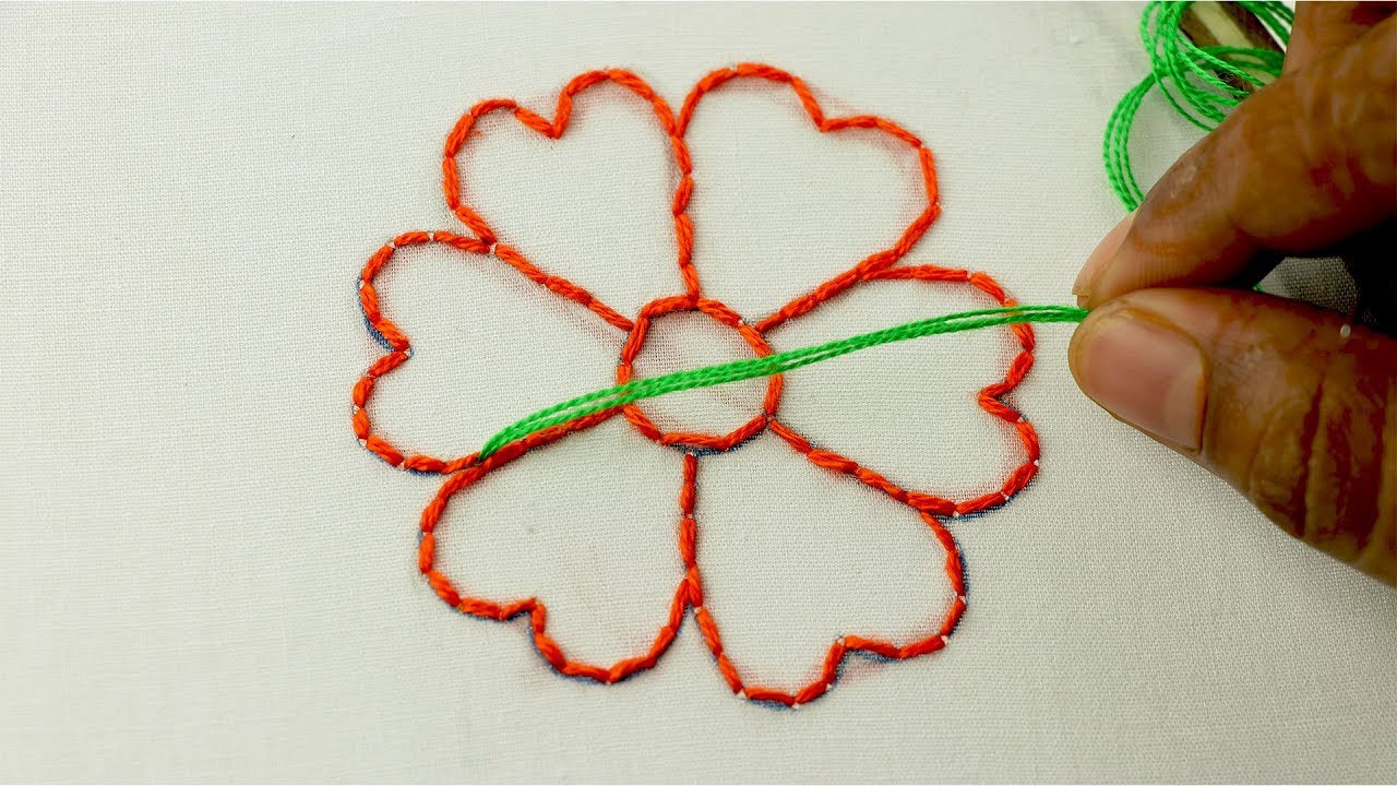 hand embroidery tutorial with modified checkered stitch, back stitch