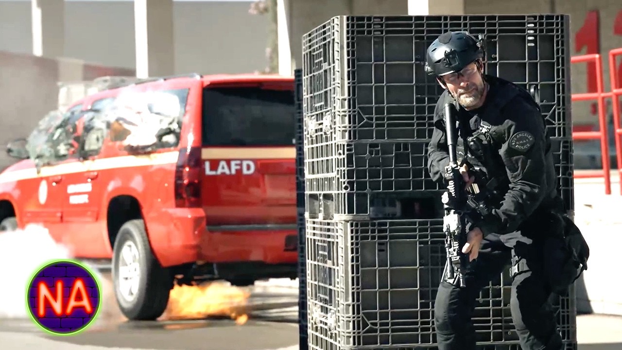 ⁣Rescuing the Fire Chief From a Blazing Hostage Situation | S.W.A.T. (2017)