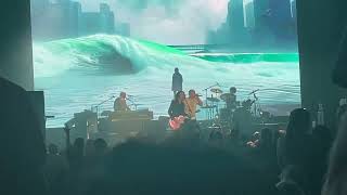 Lve  Dolphins Cry   Concert