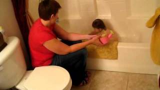 GRACIE ON HER BATHTIME, LOVE HER LAUGH