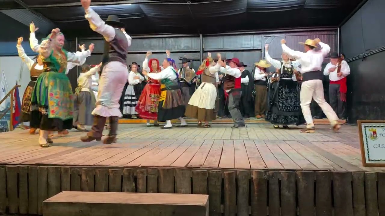 Serrada da Velha - Rancho Folclórico da Casa do Minho