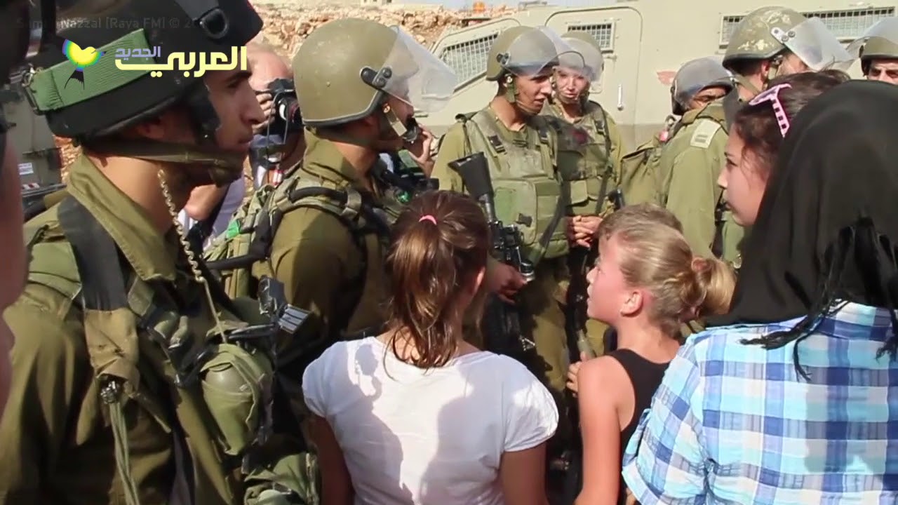 عهد التميمي أثناء 