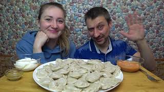 МУКБАНГ ПЕЛЬМЕНИ И ВАРЕНИКИ ОТ БАБУШКИ | MUKBANG DUMPLINGS FROM MY GRANDMOTHER #мукбанг #mukbang