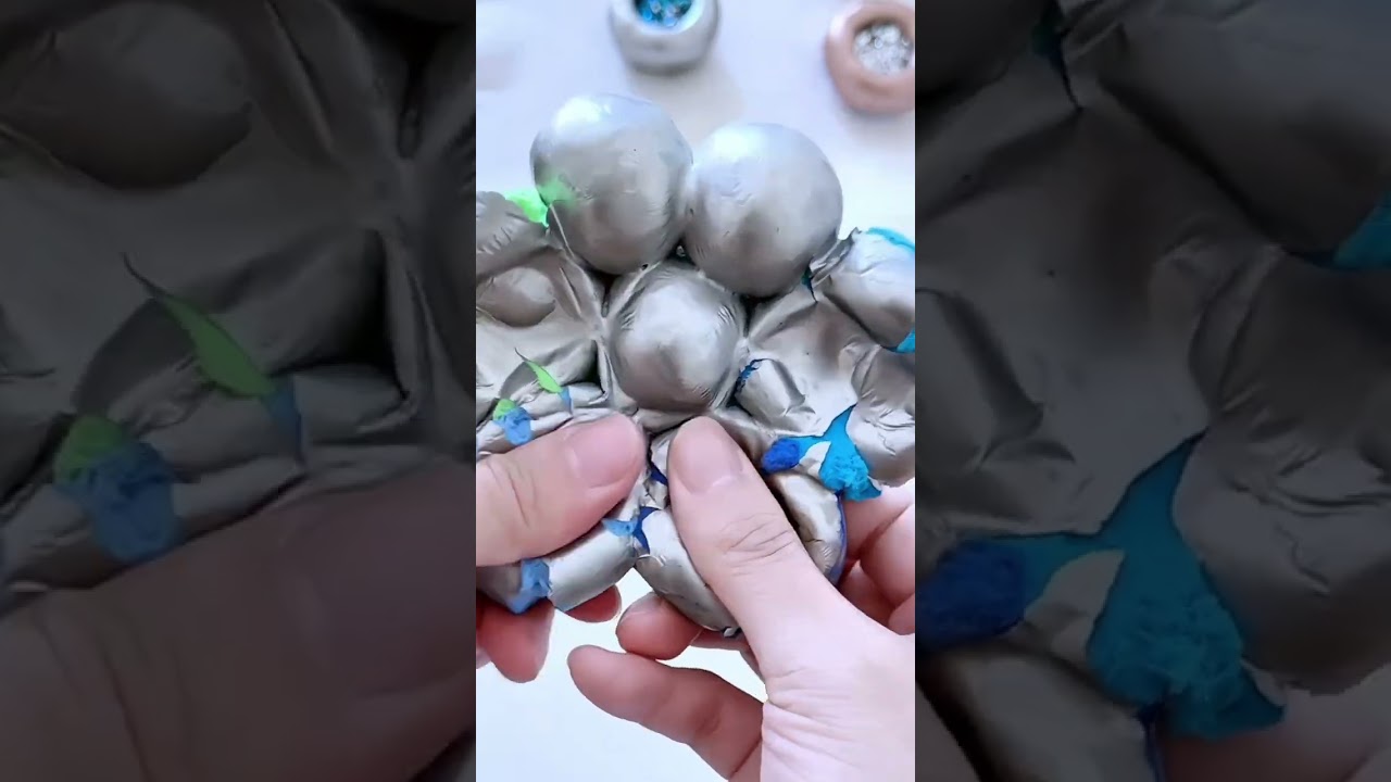 Satisfying ball 