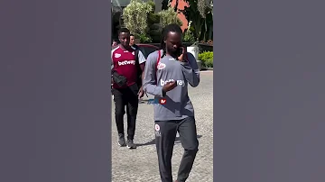 Kikosi Cha Simba Kikielekea Uwanjani Kwa Mchezo Wa Kirafiki Dhidi Ya WADI DEGLA 