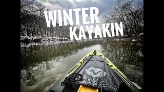 Winter kayaking the￼ little Miami River