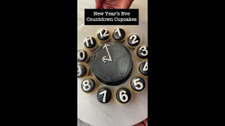 New Year&#39;s Eve Countdown Cupcakes
