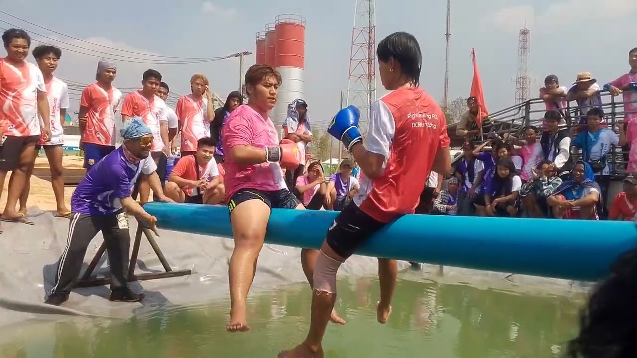 ကြည့်ကြည့် ရီရစေမယ်🤣🤣