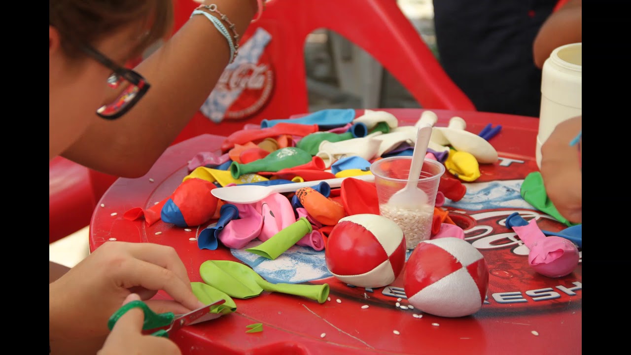 Una raccolta solidale di materiale scolastico per Brancaccio