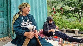 ДАГЕСТАН. Жизнь в горном ауле. Бабушки прядут шерсть