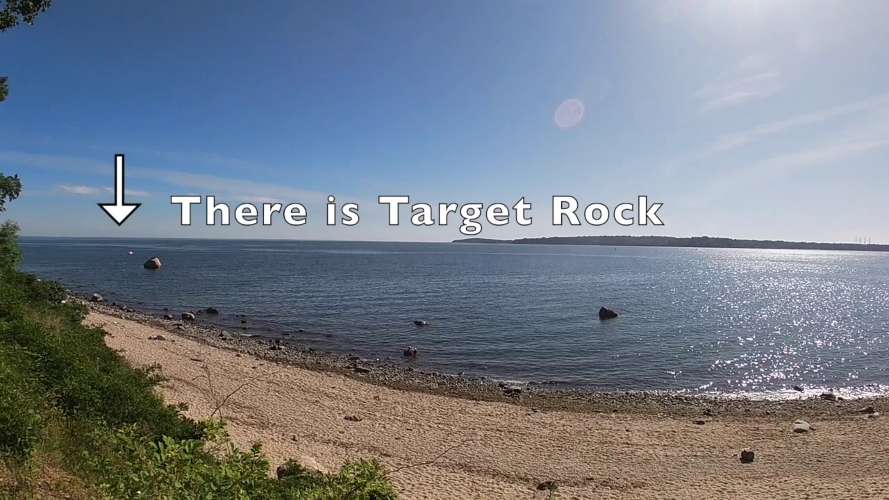 Target Rock National Wildlife Refuge in Lloyd Harbor, NY Hiking Long