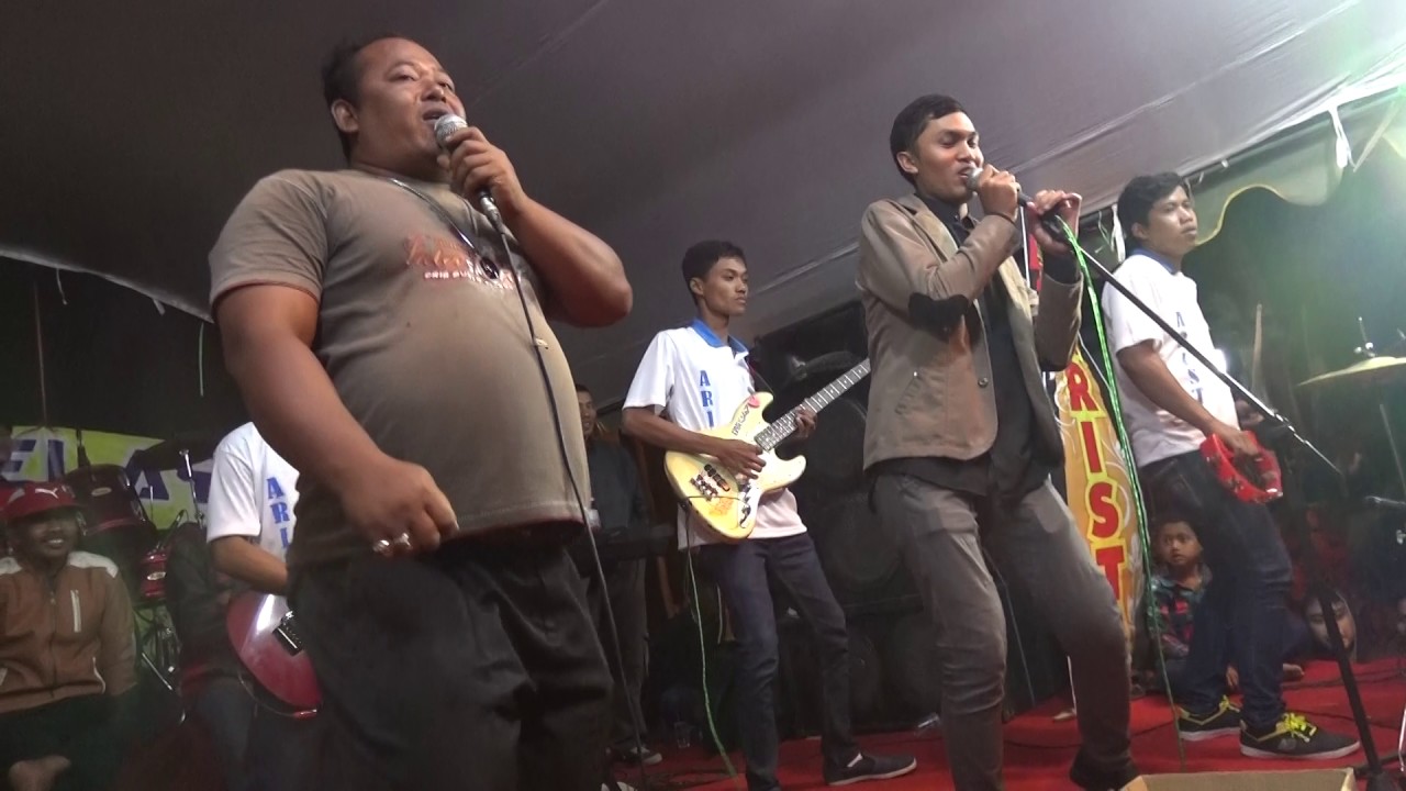 Goyang Dangdut Lucu Ngakak Gokil LOL Si Gendut Beraksi Di Atas