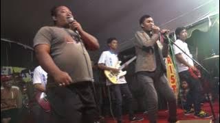 joget dangdut paling lucu ngakak gokil si gendut beraksi di atas panggung penonton heboh