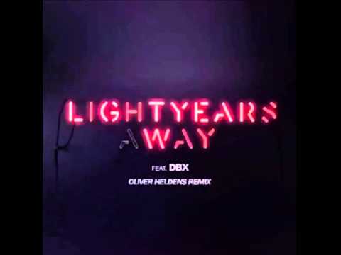 在 YouTube 上观看 Tiësto Ft. DBX - Light Years Away (Oliver Heldens Remix) 在 YouTube 上观看 Tiësto Ft. DBX - Light Years Away (Oliver Heldens Remix)