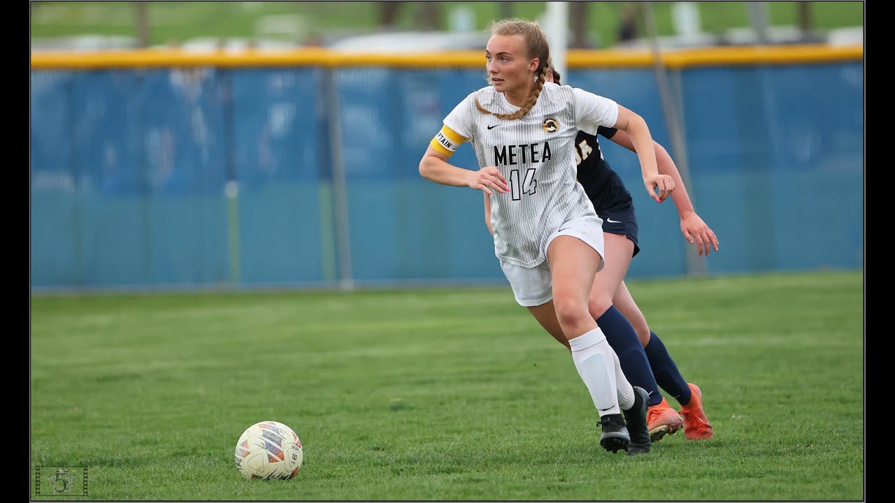 Mustangs Stomp the Wildcats