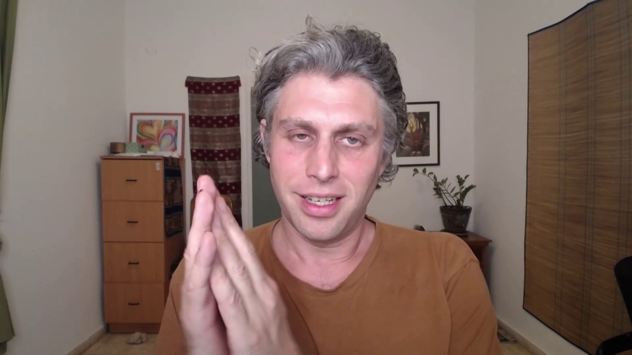 How to worry less? How to stay calm during a crisis? An easy and