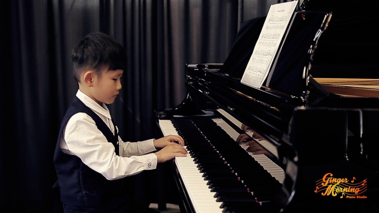 Deck The Hall Sonatina Piccolina Movt 1 Hengyi YouTube