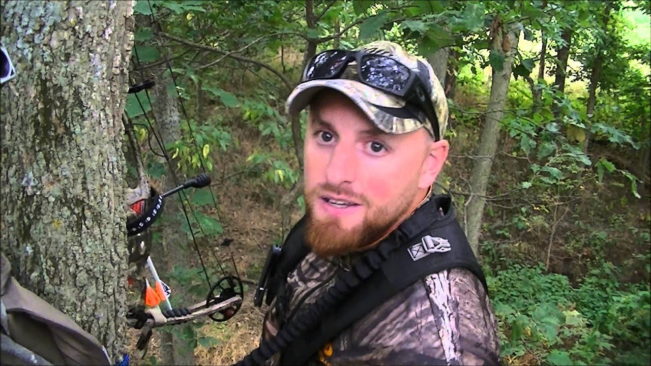 Deer Season Opening day Toxic Broadhead Kill WOW YouTube