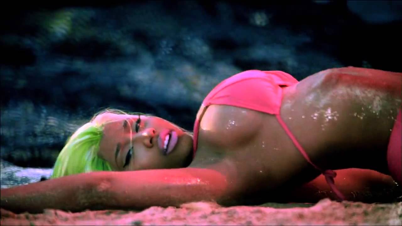 Starships - Nicky Minaj - YouTube.