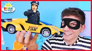 ryan pretend play police office in the mini toy car