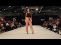 AKINOLAUDE DESFILE COLECCIÓN PRIMAVERA - VERANO 2020