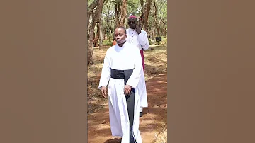 MAPOKEZI YA ASKOFU SHULE YA MT PAUL KIROKOMU 