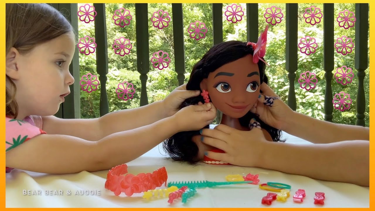 Playing with Fun New Disney Moana Styling Hair Toy ~ Kids Toy Testing ~ 