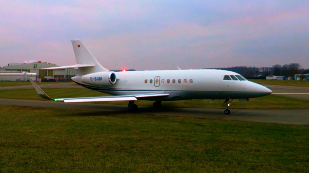 2x Dassault Falcon 2000LX takeoff business jet at Speyer Airport 2016