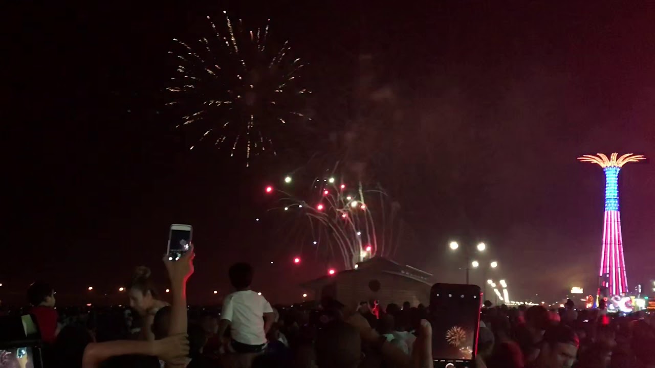 4th of July fireworks at Coney Island// full show YouTube