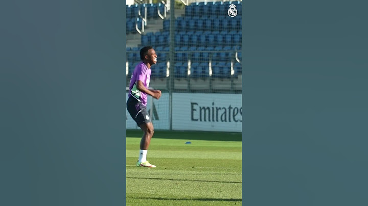 ⚽🕺 He shoots, he scores, he dances! 😎 Vinicius Jr #RealMadrid #ViniciusJr