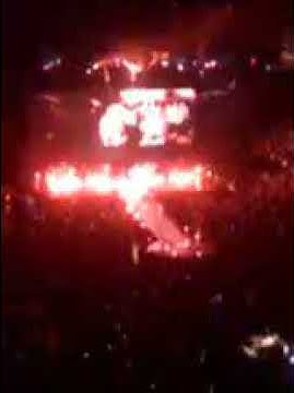 Shakira in concert Houston, Texas October 8, 2010 - YouTube