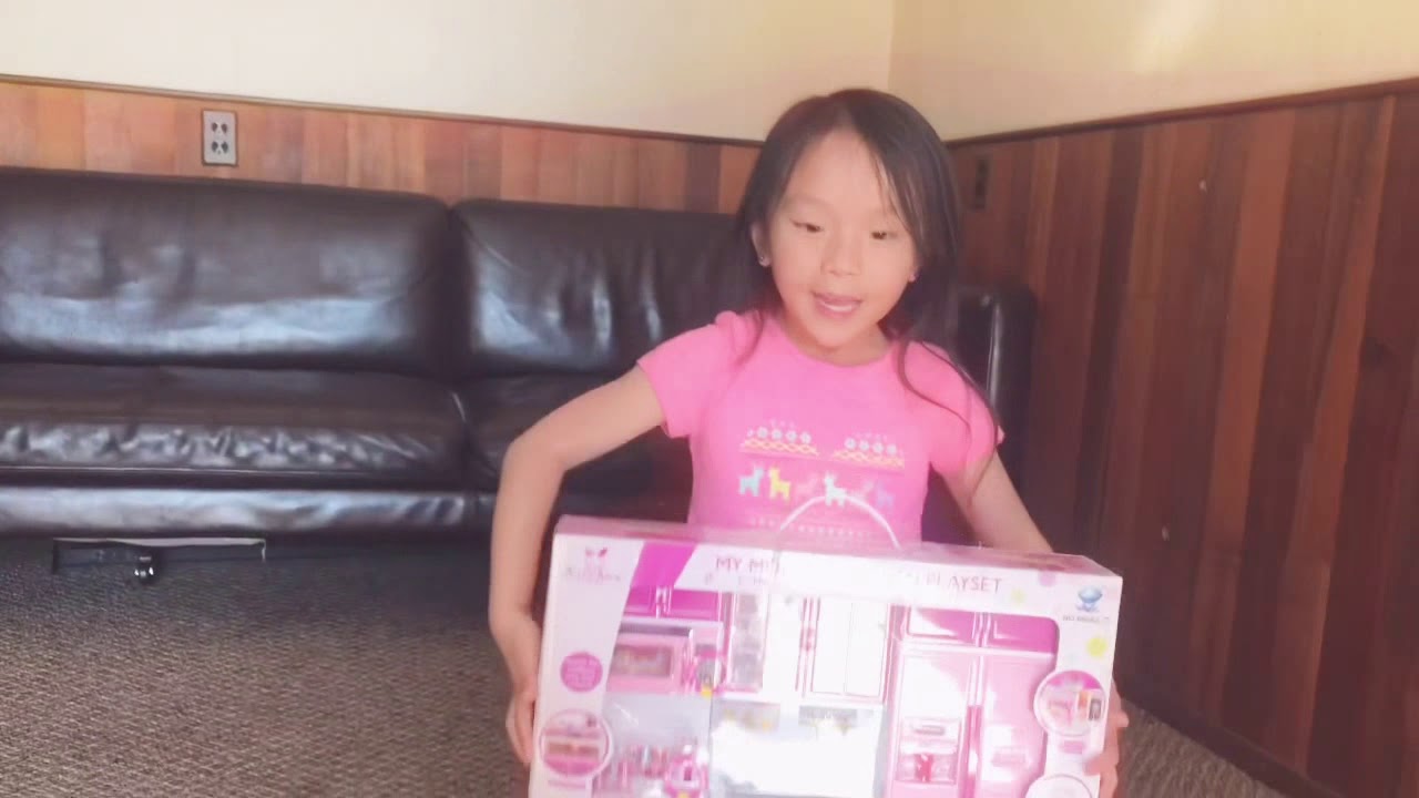 Grandpa’s present and my drawing stories. camera iphone 8 plus apk