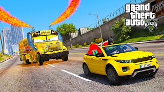 Kızgın Okul Otobüsü Hızlı Oyuncak Arabaları Kovalıyorgta 5