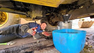 видео: Самый неудобный в обслуживание экскаватор погрузчик!!! картинка: Самый неудобный в обслуживание экскаватор погрузчик!!!