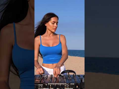 somewhere between music and the sea