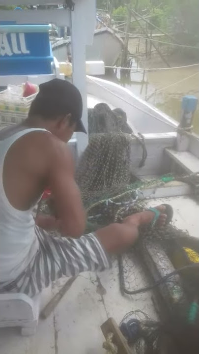 KAPAL BOS ALL INDAH PADA WAKTUNYA PANTURA KETAPANG  SAMPAN