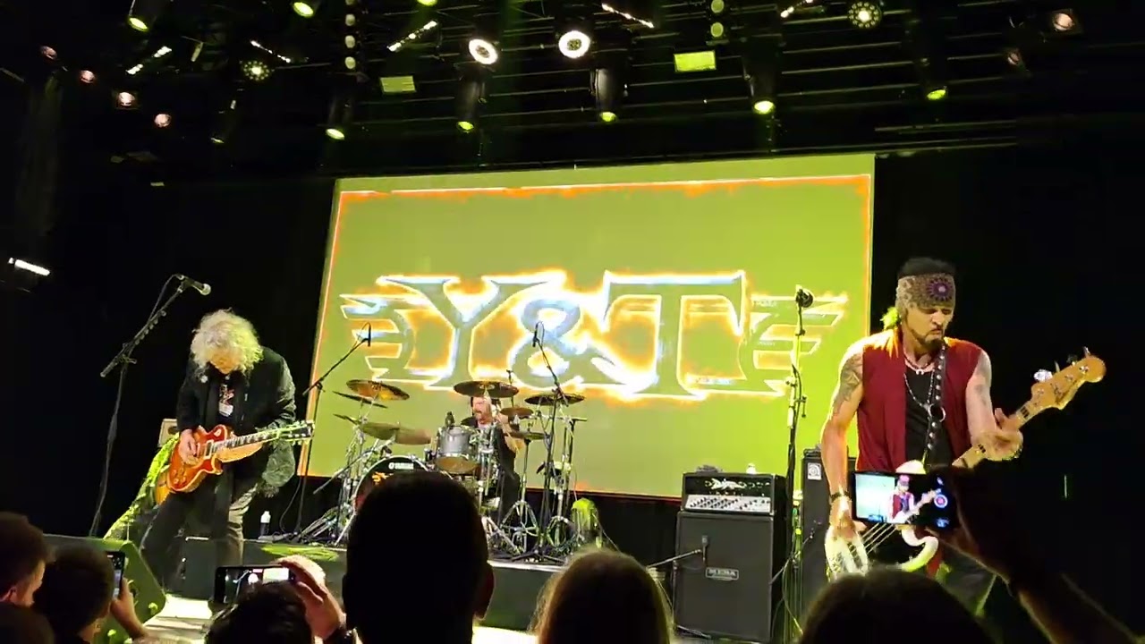 Y&T - Mean Streak ; Holland, Haarlem, Patronaat stage 2 - October 5, 2025