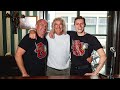 Bij Ons - E17 - ‘Ben jij wel eens ergens in Amsterdam laveloos in slaap gevallen? JA!’