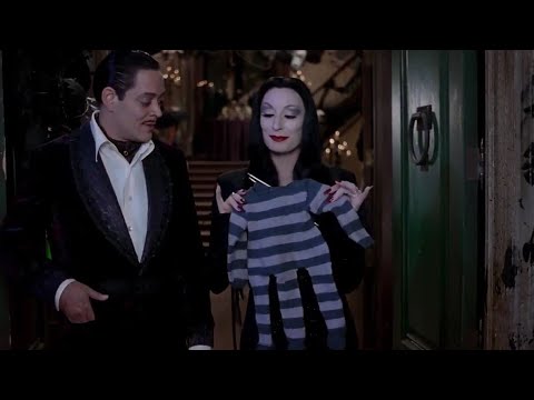 Final de Los locos Addams. (Audio Latino)