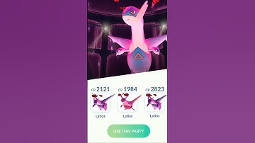 using DMax Latios & Latias team in Pokemon GO.