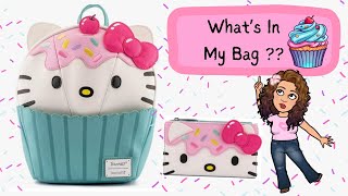 What's In My Bag ?? 🧁✨💖 HELLO KITTY Mini Cupcake Backpack 🧁