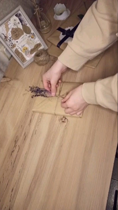 تغليف كتاب بطريقة انيقة 💕✨ How to wrap a book