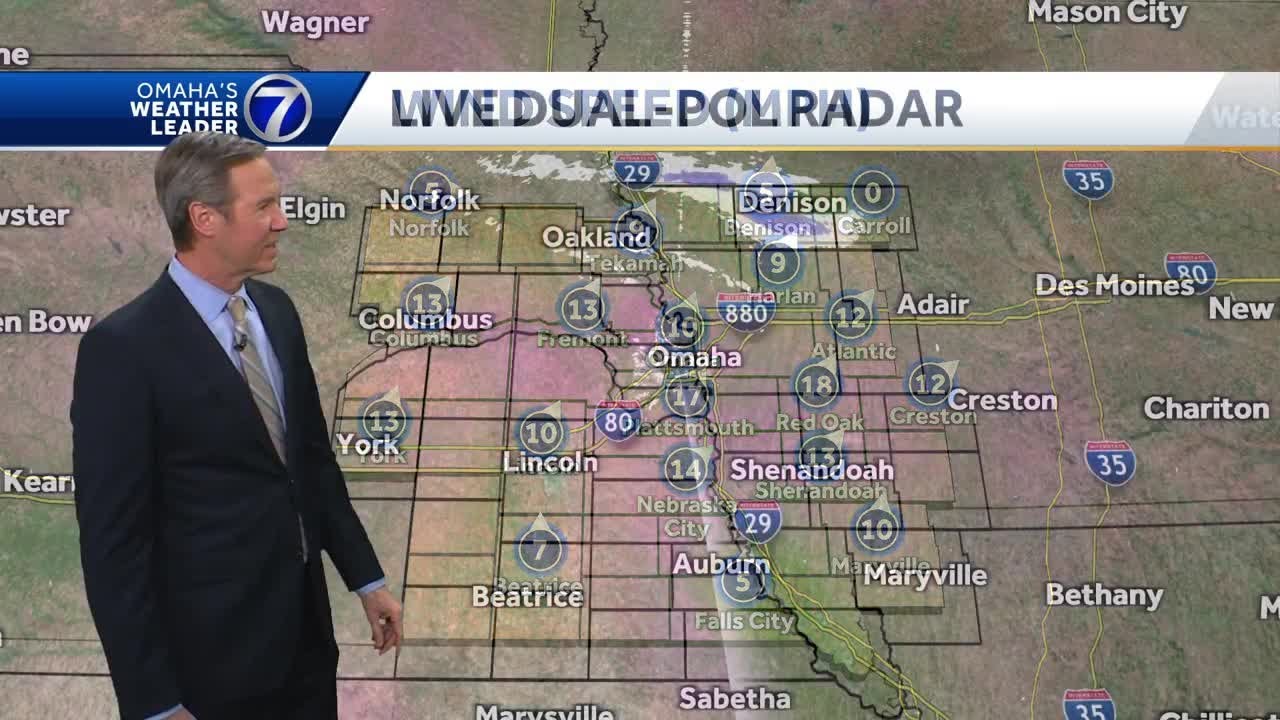A little snow tonight, cold Tuesday in Omaha - YouTube